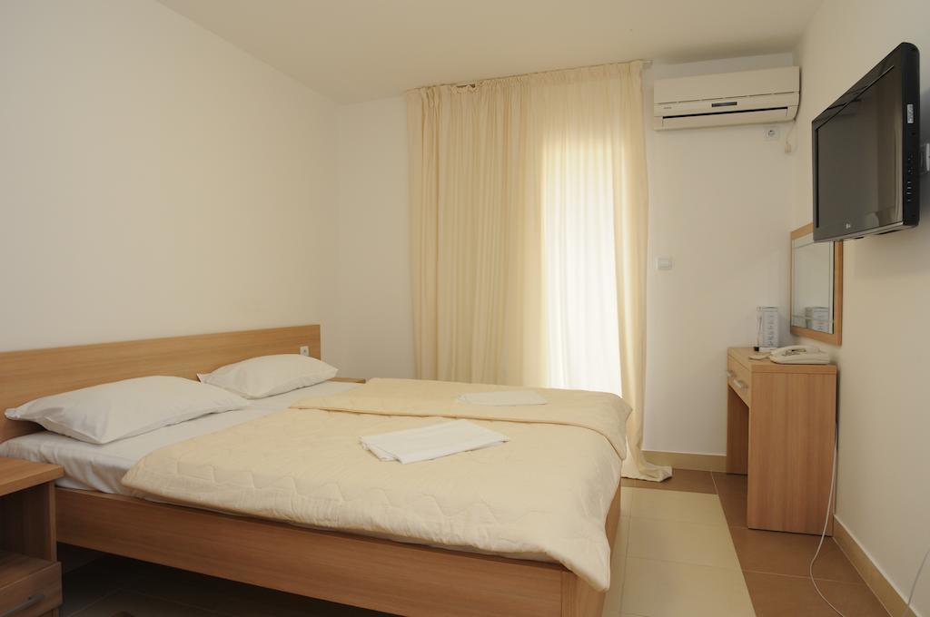 Hotel Anita Budva Quarto foto